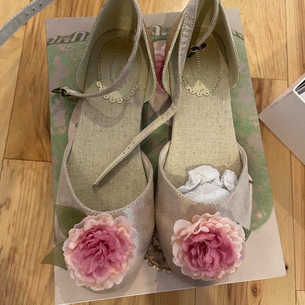 Joy Folie youth size 6 sparkly flats